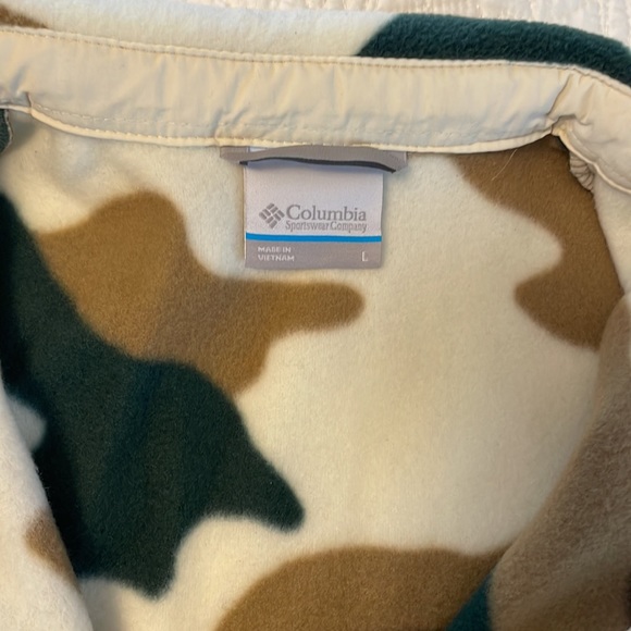 Columbia Women's Benton Springs™ Fleece Shirt Jacket Camo size large - Picture 7 of 8